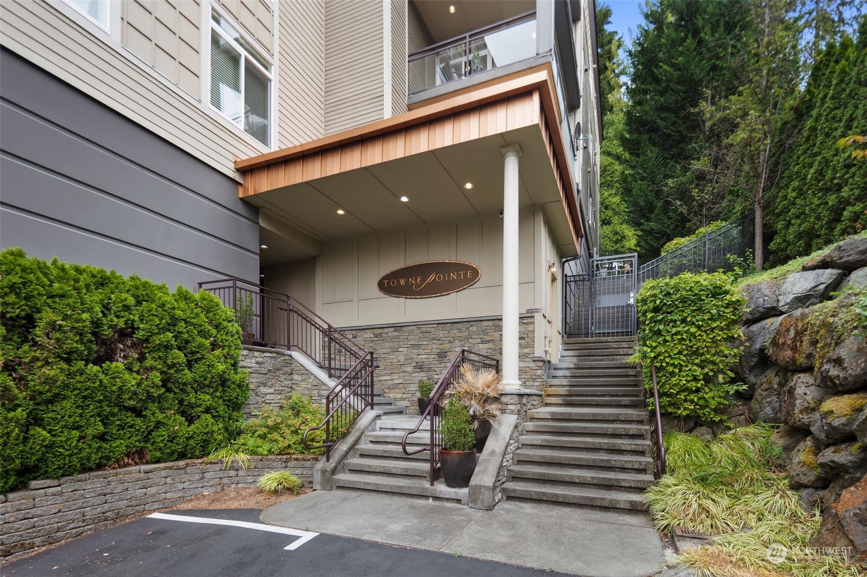 8850 Redmond Woodinville Road NE Unit: 306