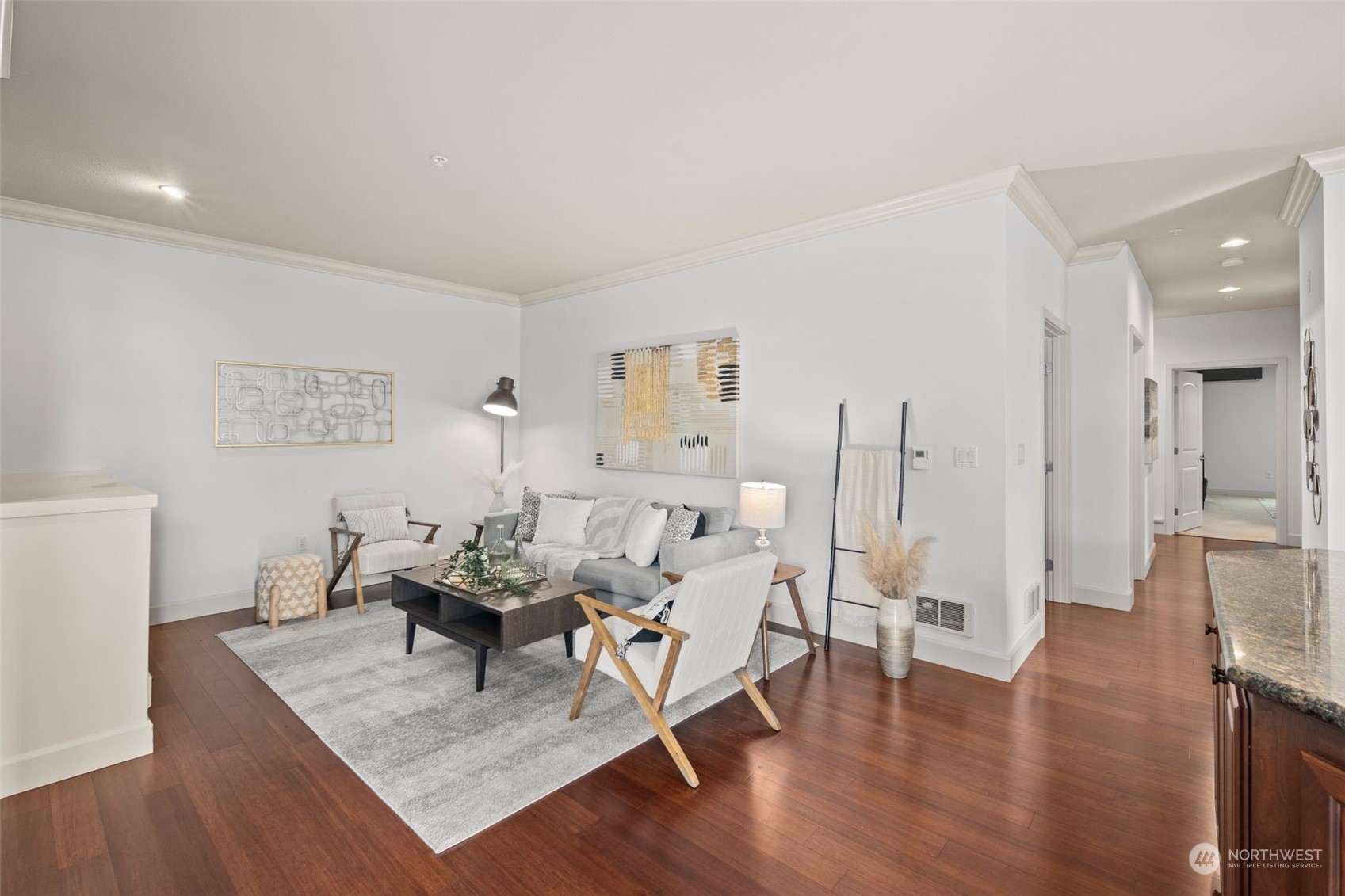 8850 Redmond Woodinville Road NE Unit: 306
