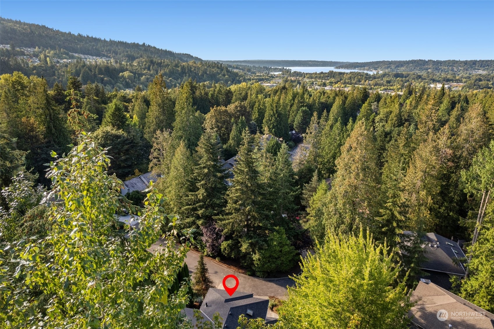 360 Jasmine Place NW