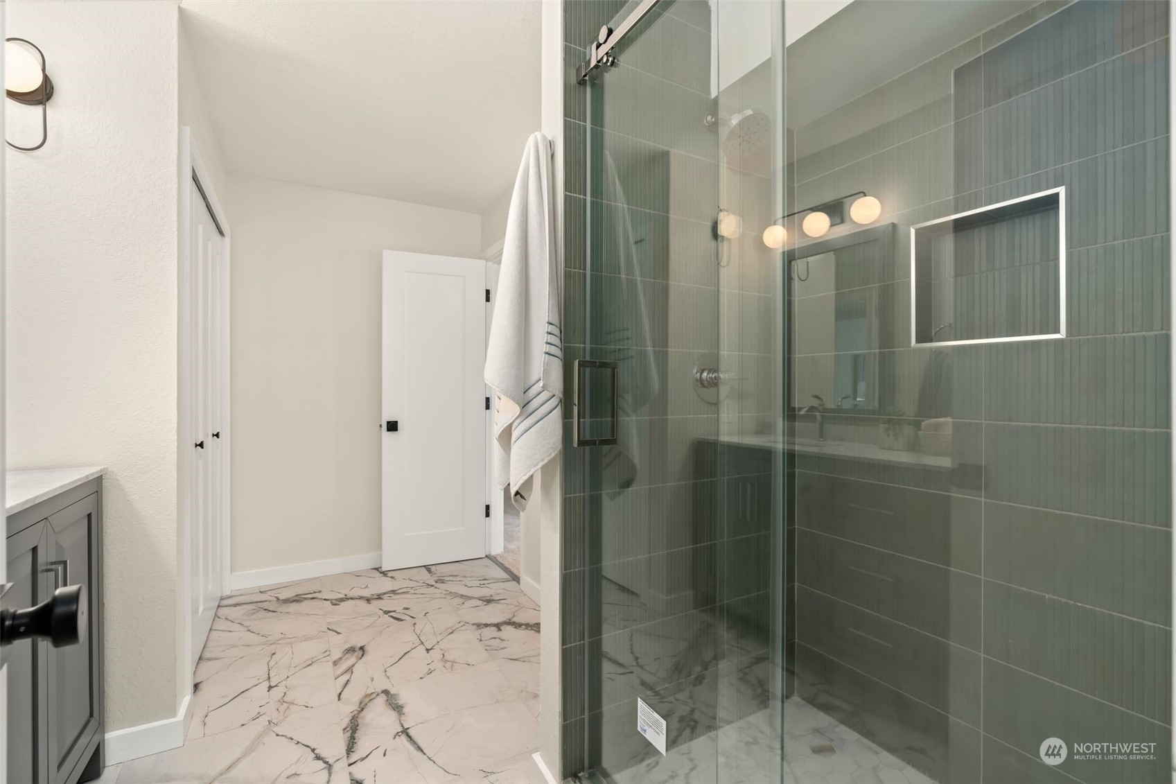18610 92nd Avenue W