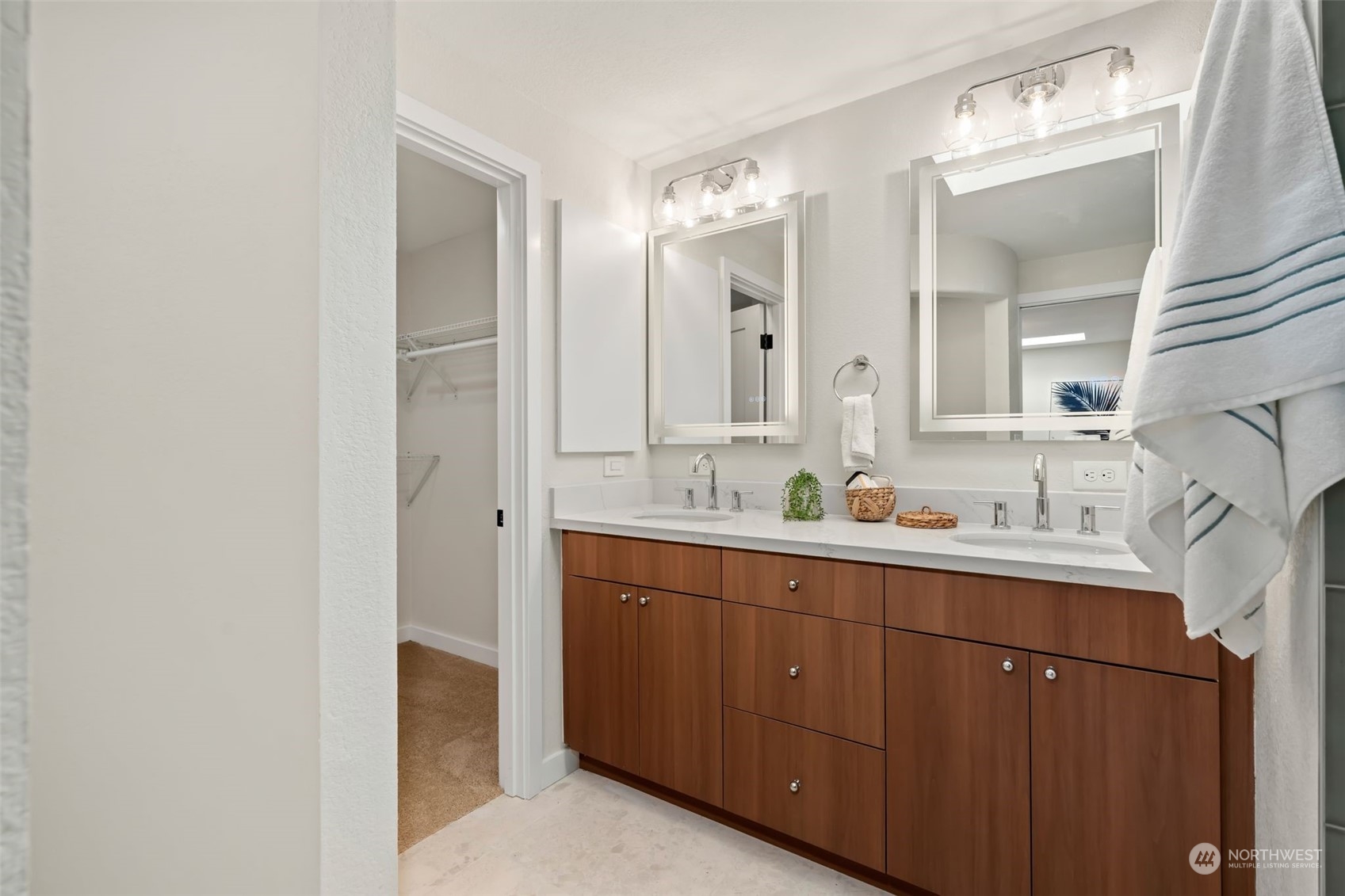 18610 92nd Avenue W