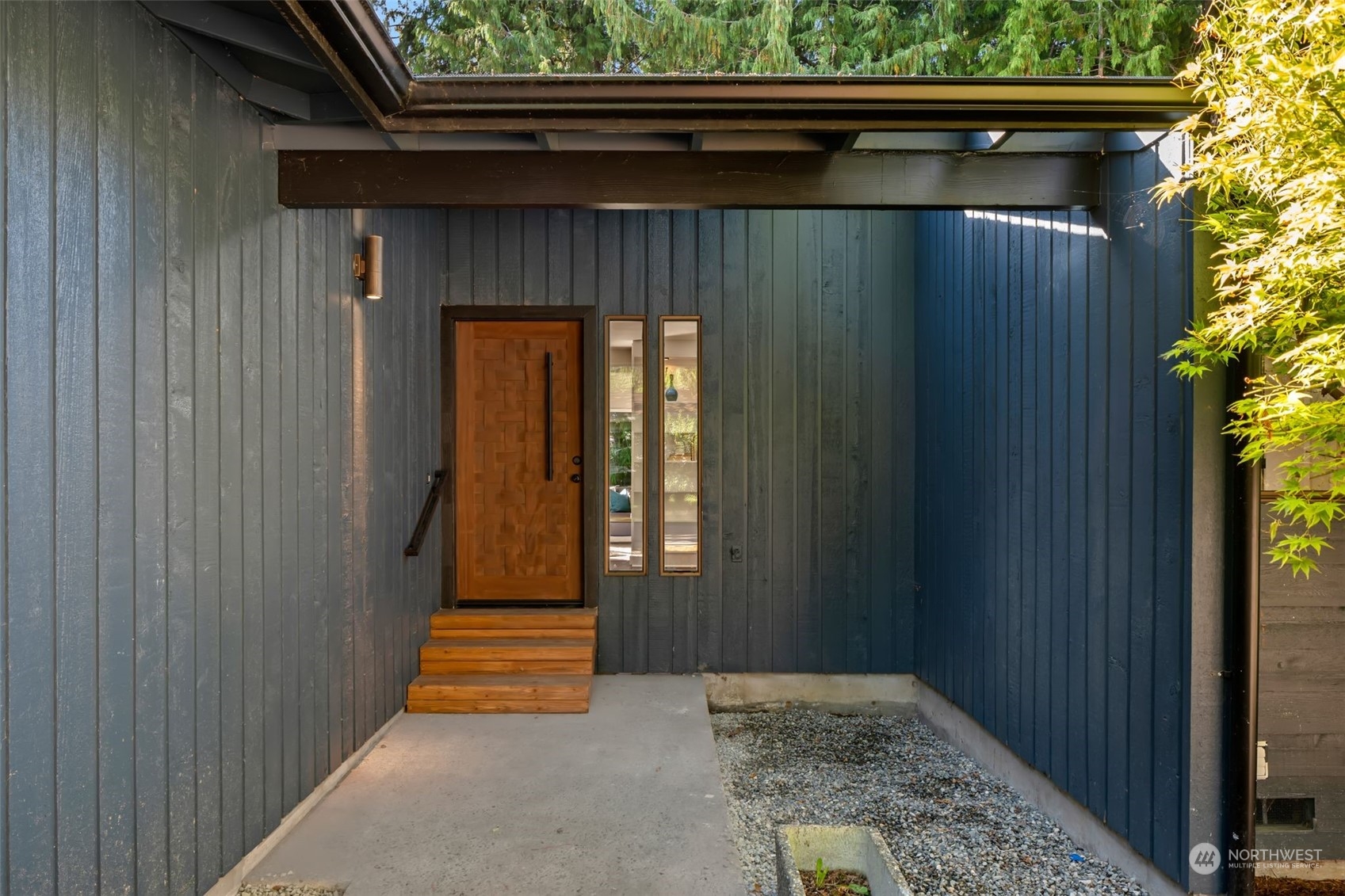 18610 92nd Avenue W