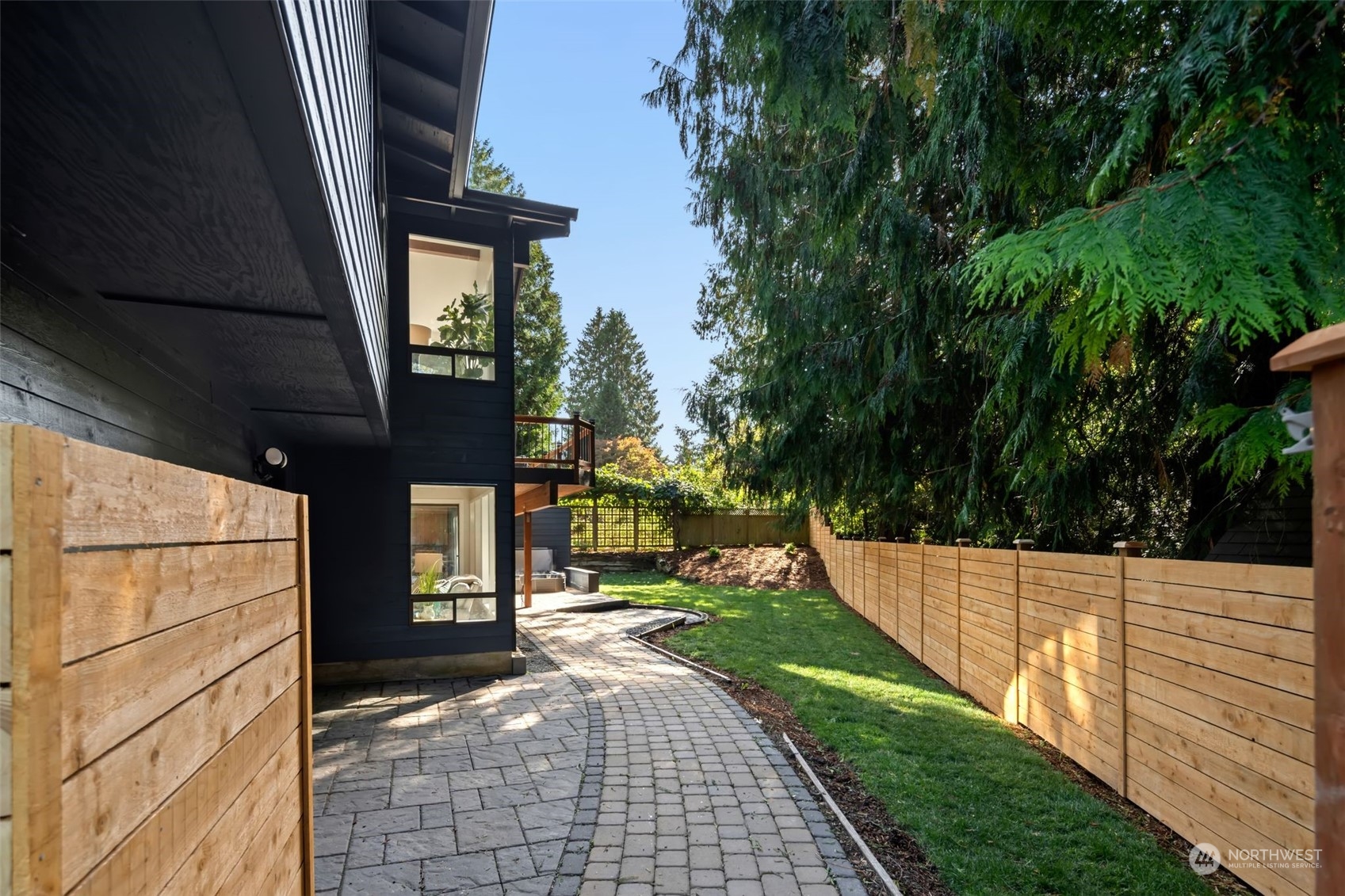 18610 92nd Avenue W