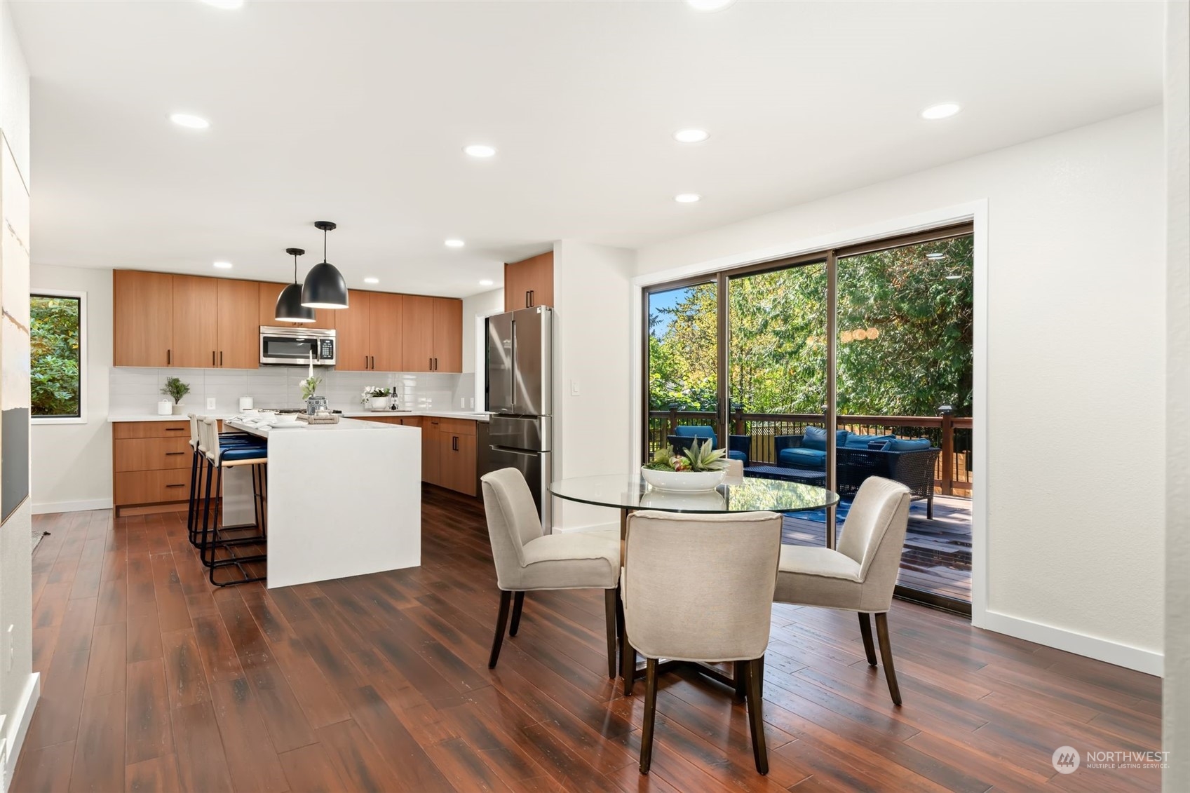 18610 92nd Avenue W