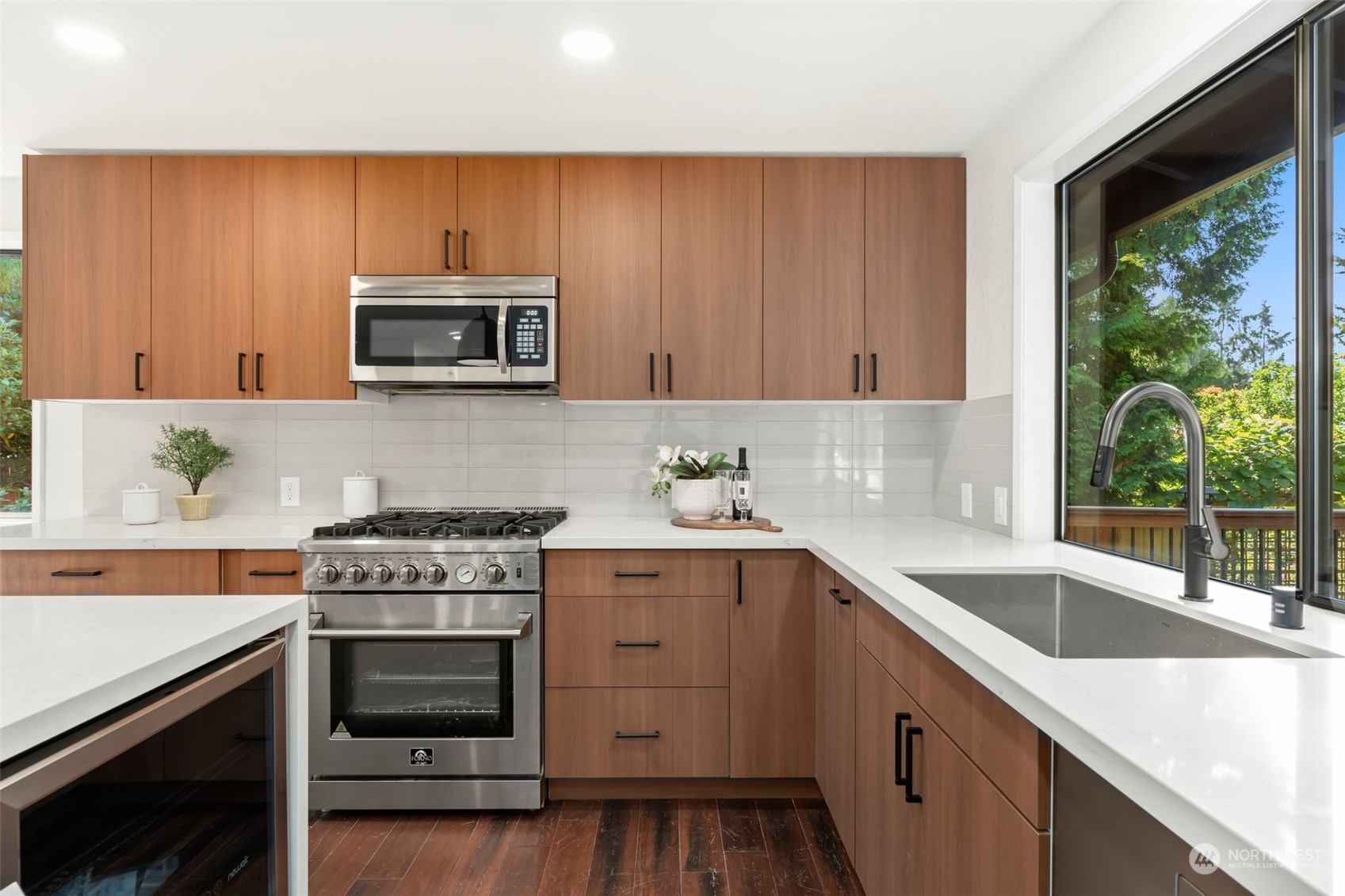 18610 92nd Avenue W