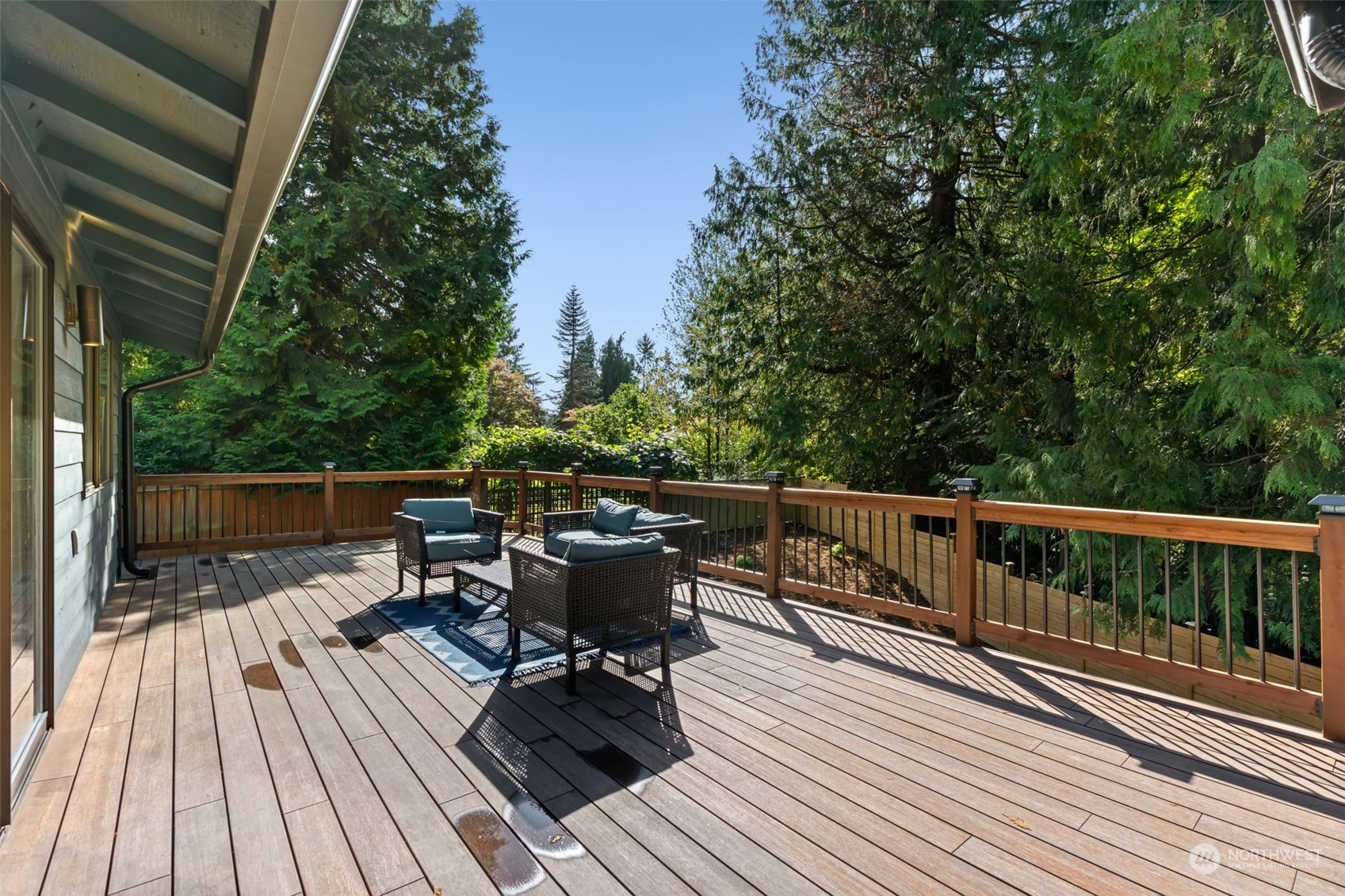 18610 92nd Avenue W