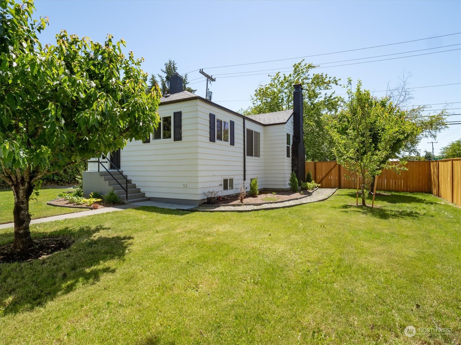2206 S 128th Street