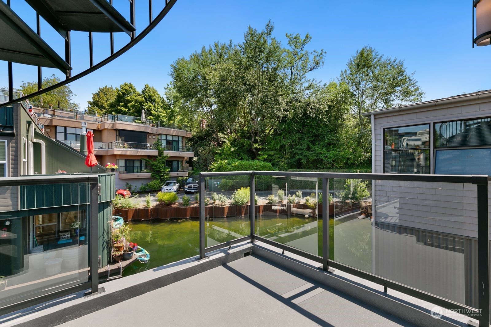 2600 Fairview Avenue E Unit: 17