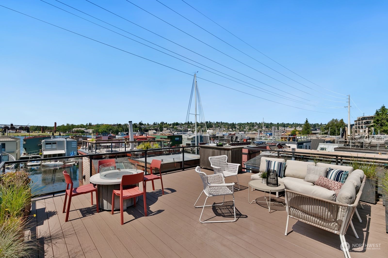 2600 Fairview Avenue E Unit: 17