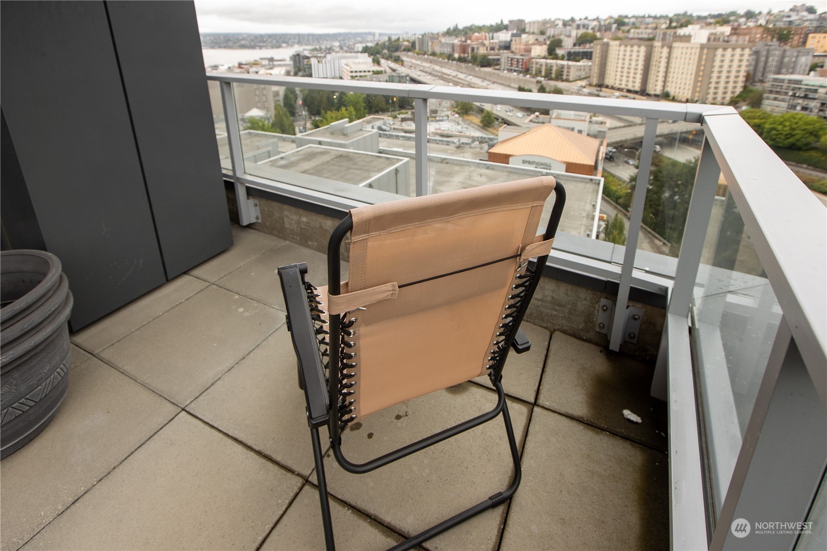 1808 Minor Avenue Unit: 1806