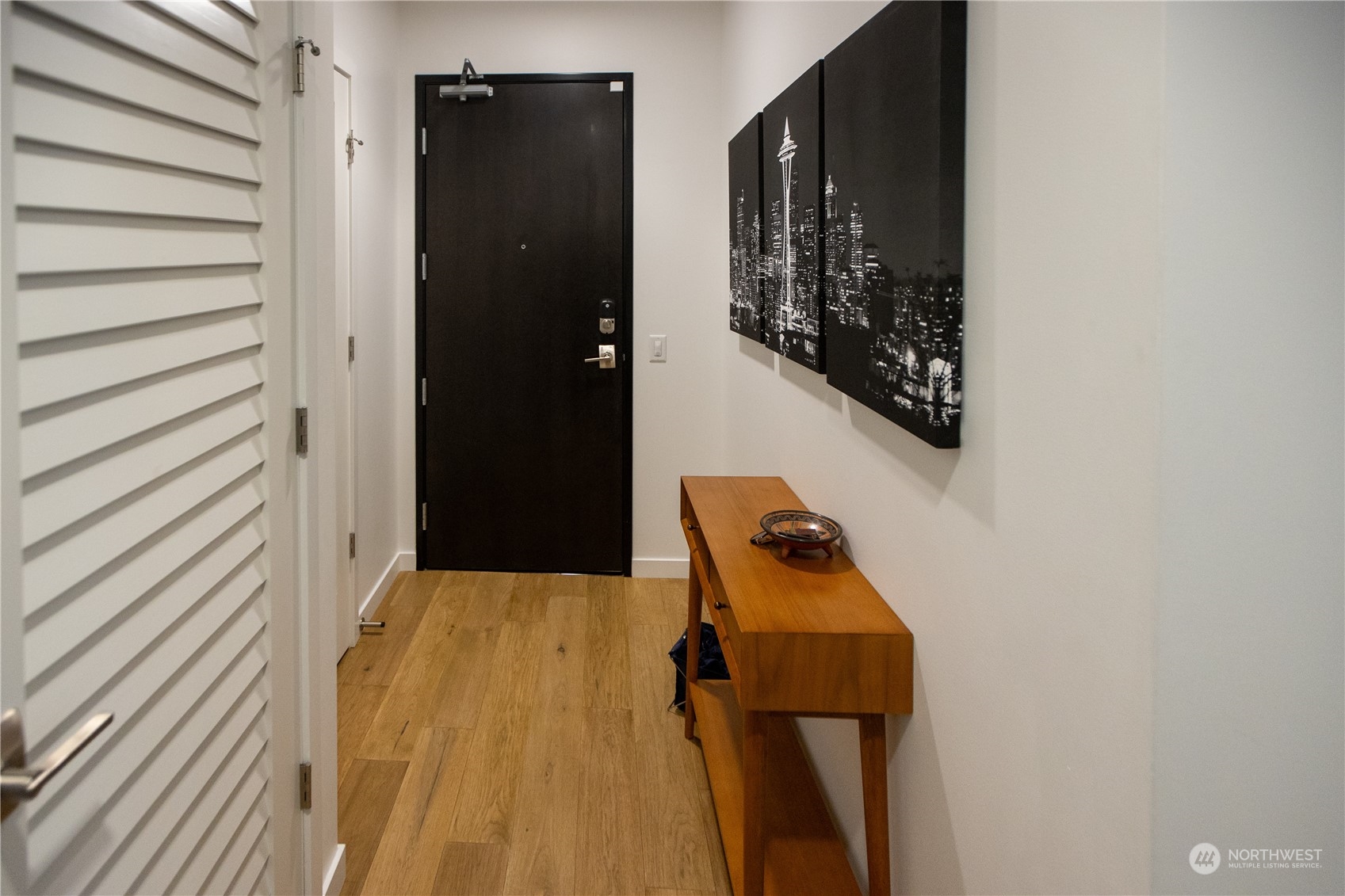 1808 Minor Avenue Unit: 1806