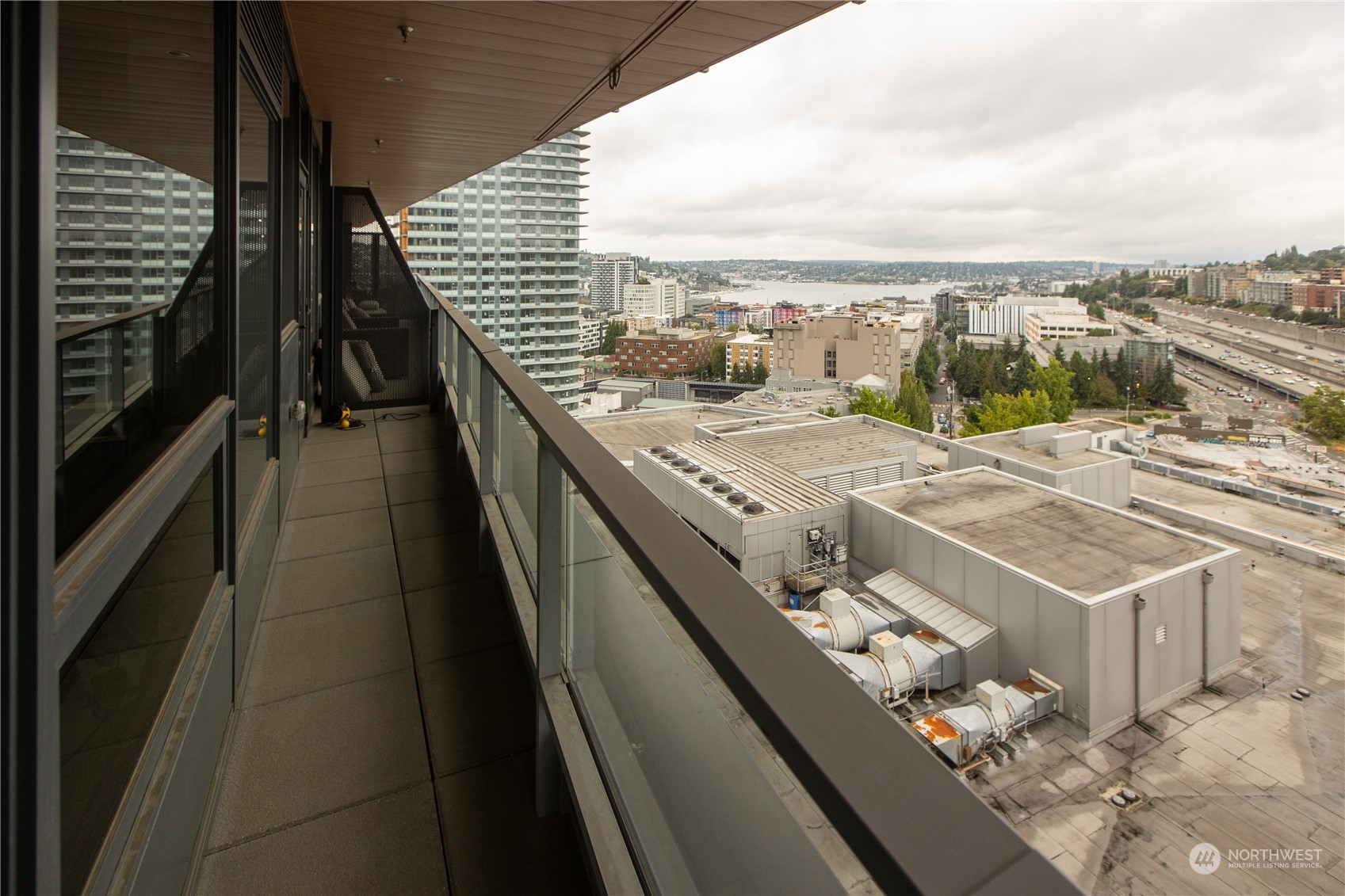 1808 Minor Avenue Unit: 1806