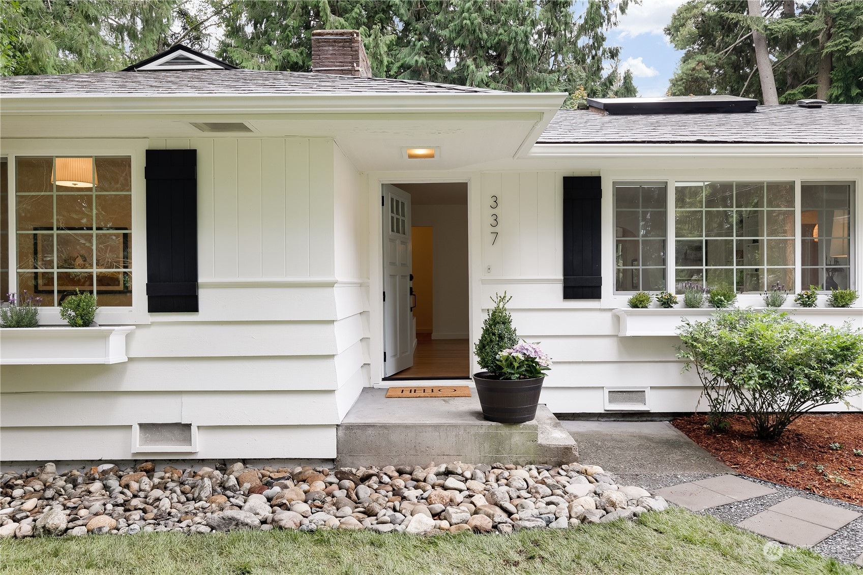 337 N Greenwood Drive