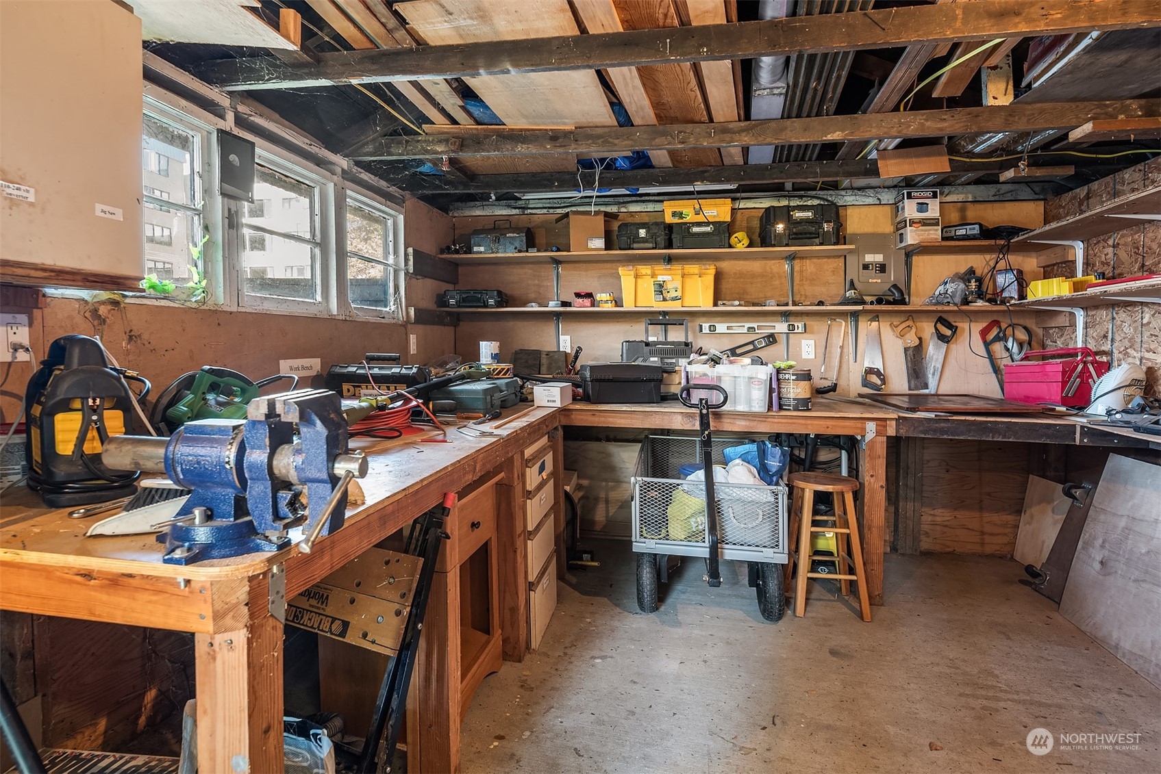 2239 Fairview Avenue E Unit: F