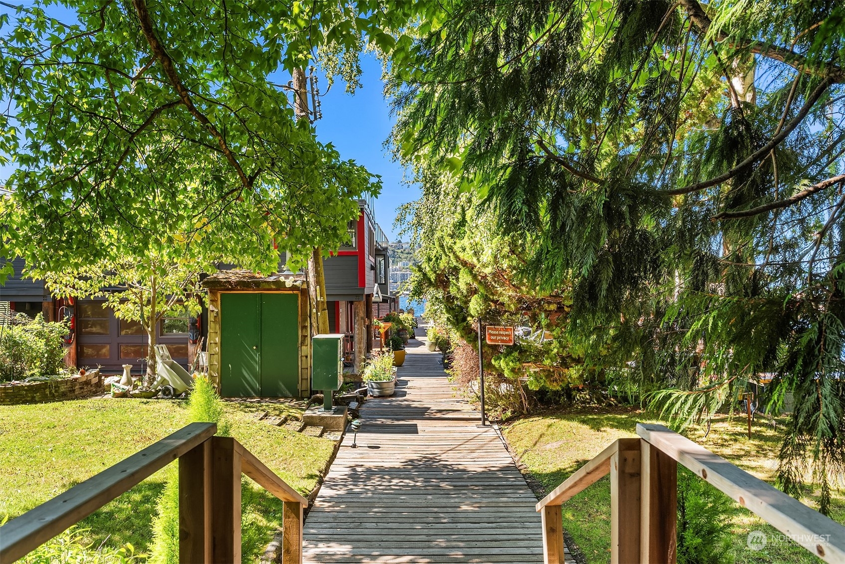 2239 Fairview Avenue E Unit: F