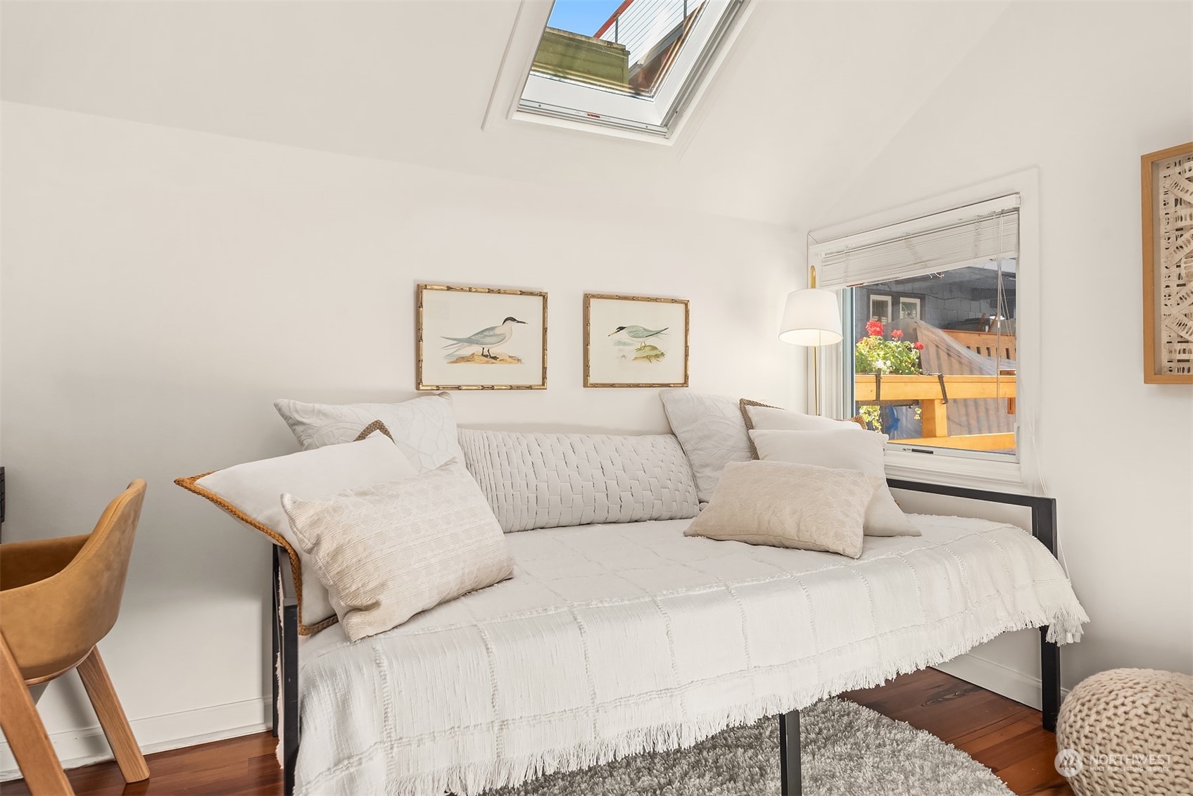2239 Fairview Avenue E Unit: F