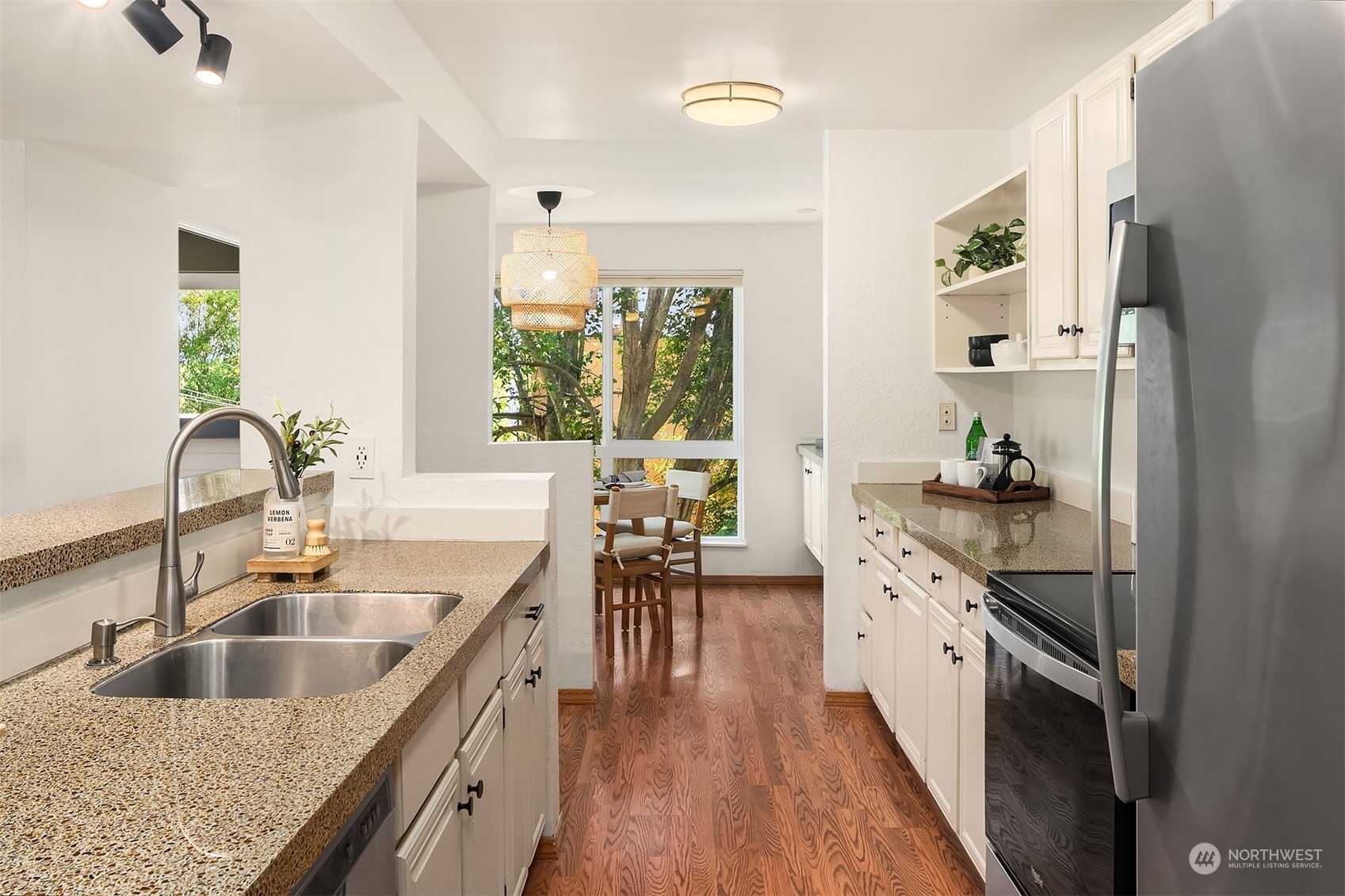 2510 W Manor Place Unit: 113