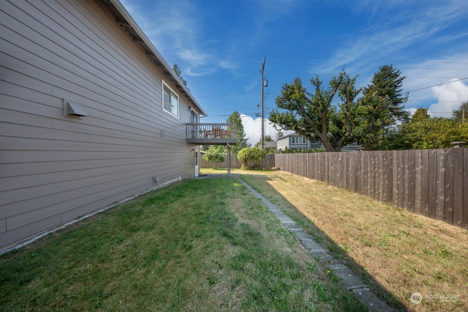 2402 S 131st Place