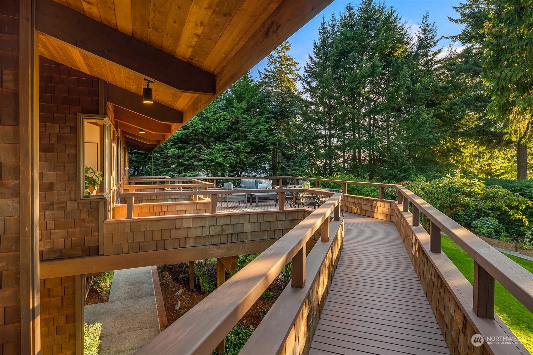 1115 NW Elford Drive