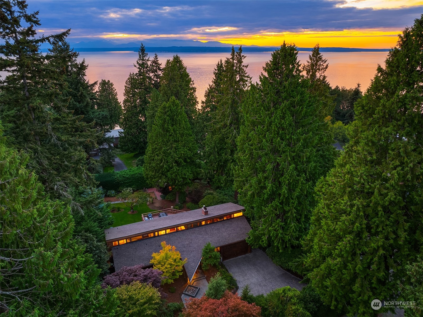 1115 NW Elford Drive