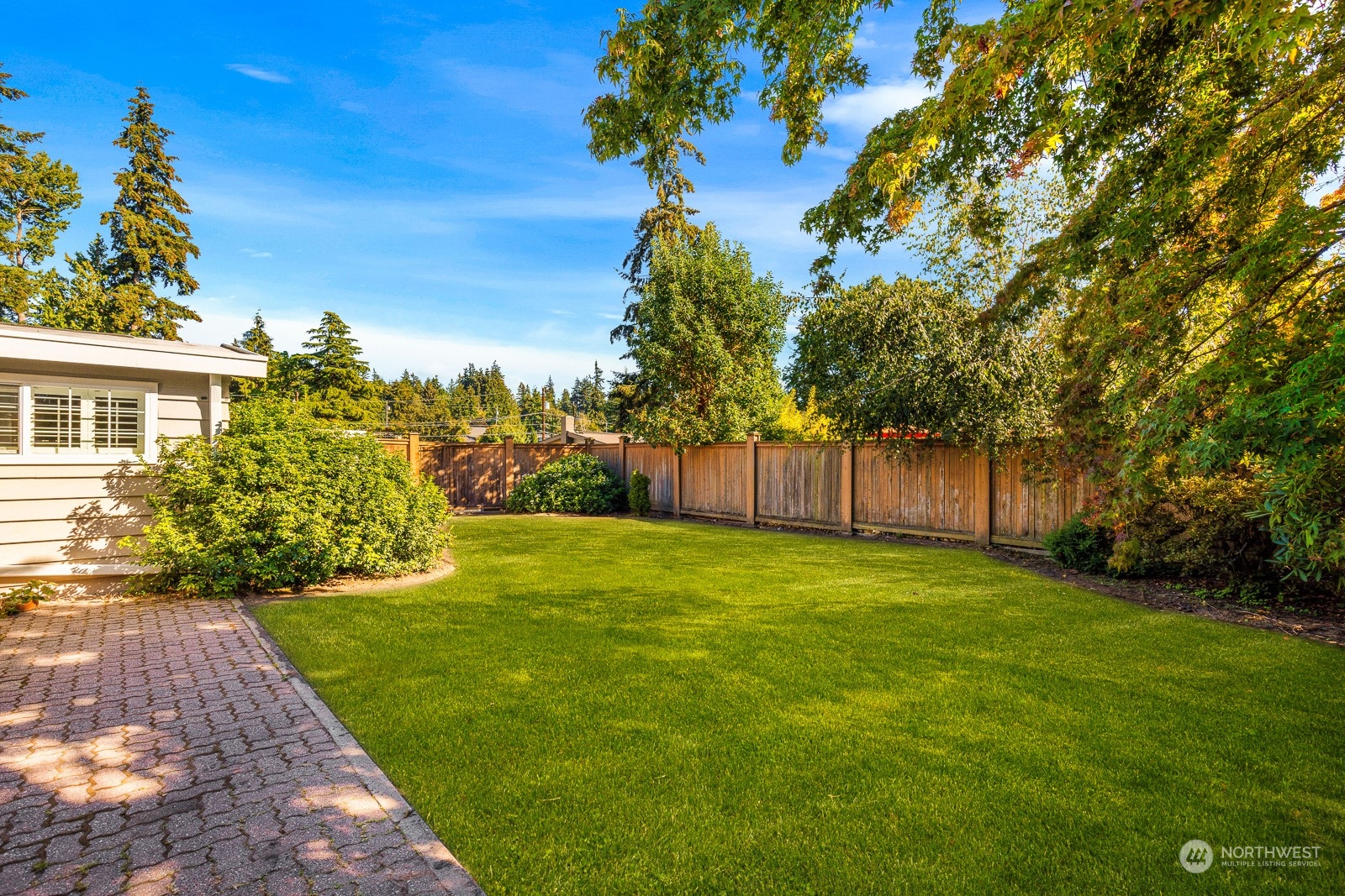 760 14th Way SW