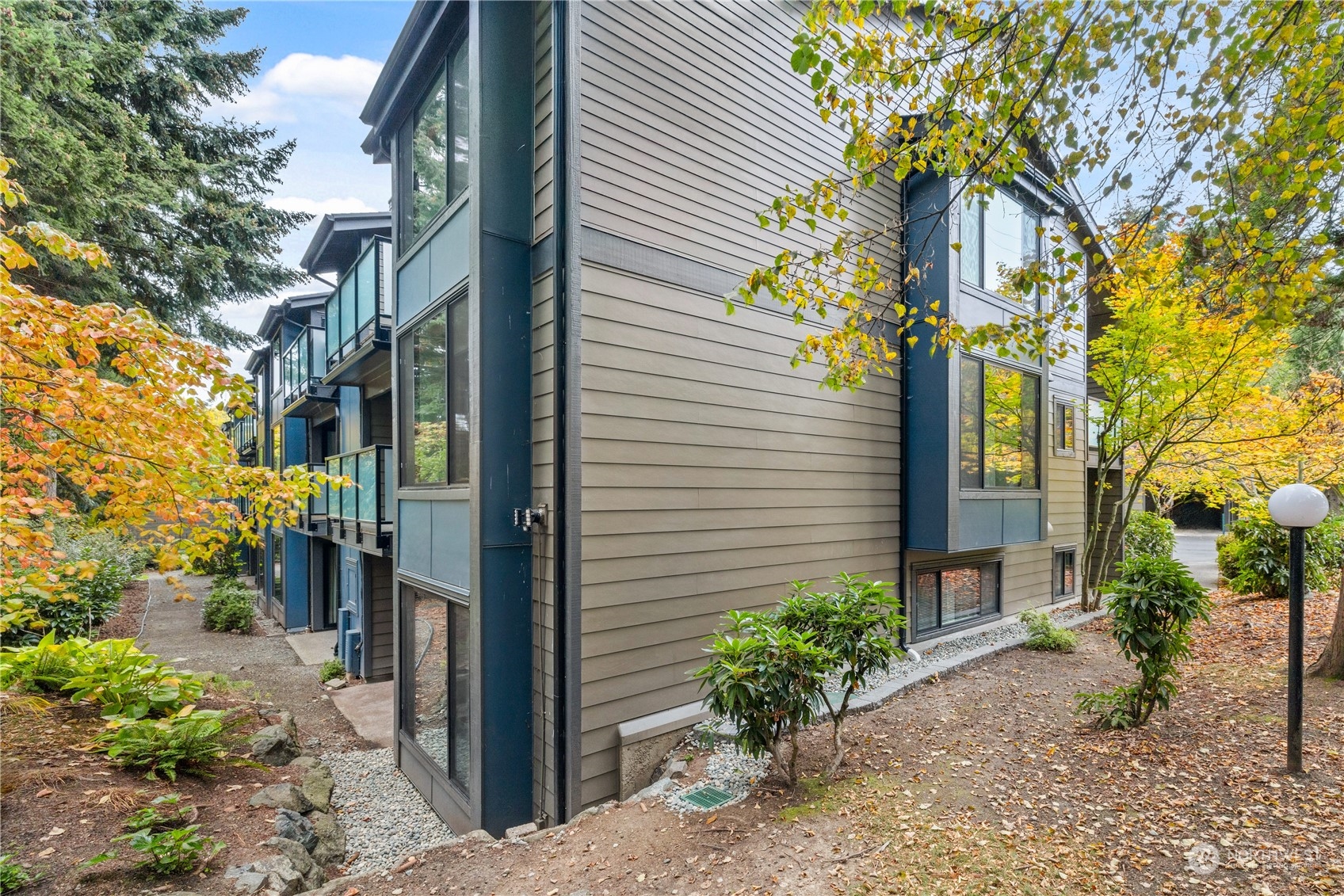 1819 N 107th Street Unit: 201