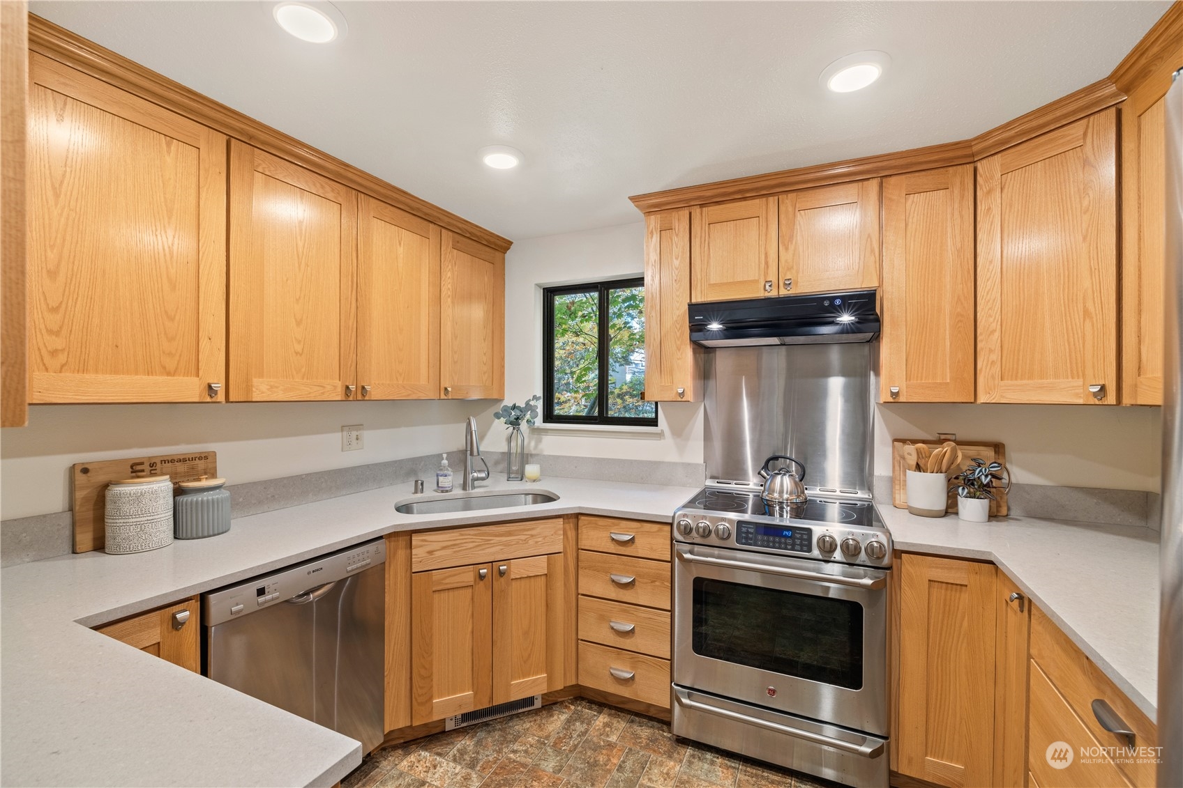 1819 N 107th Street Unit: 201