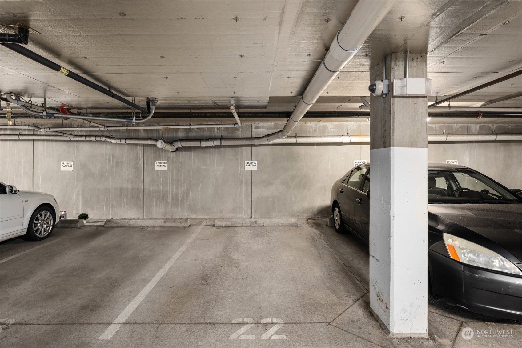 3217 Eastlake Avenue E Unit: 303