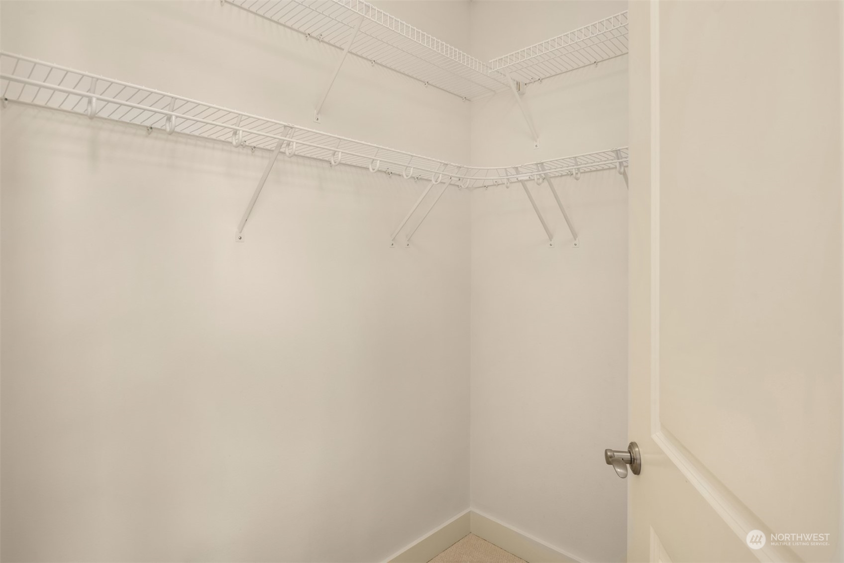 3217 Eastlake Avenue E Unit: 303