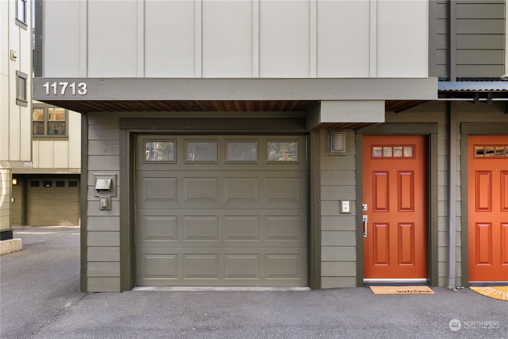11713 Greenwood Avenue N Unit: A