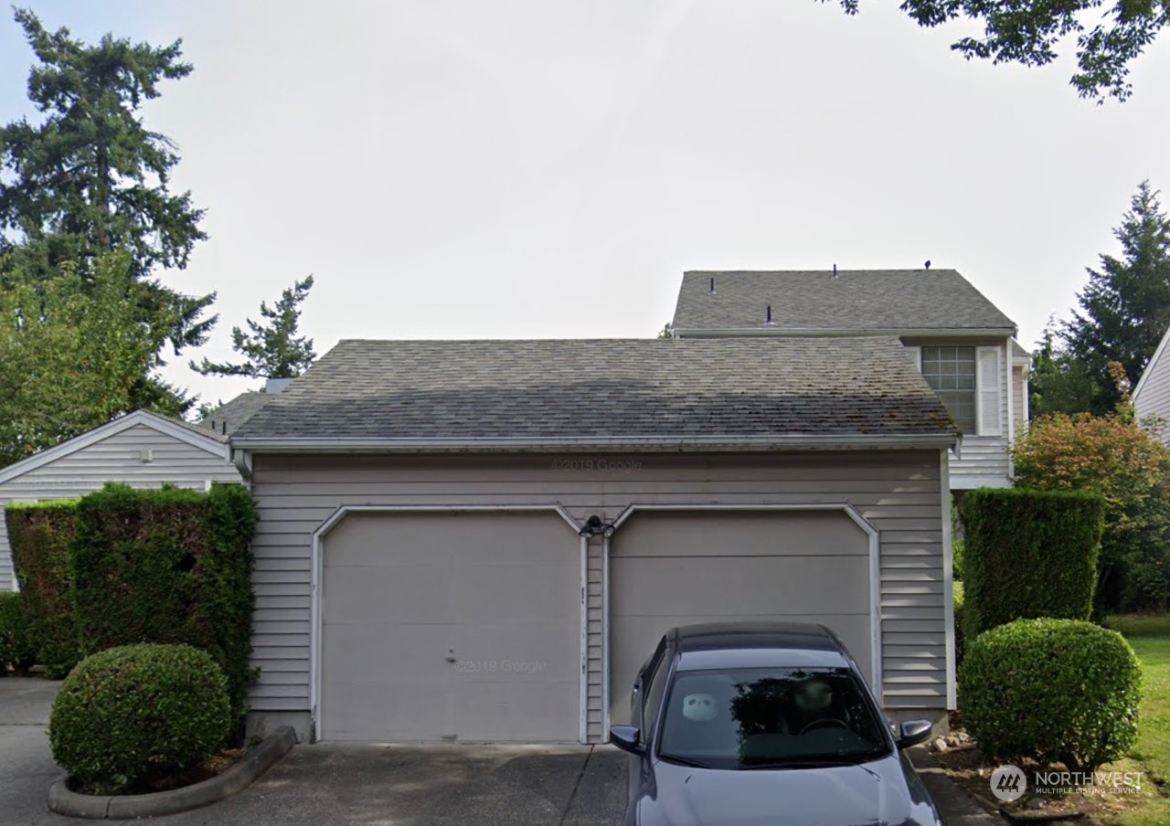 6530 S 153rd Street