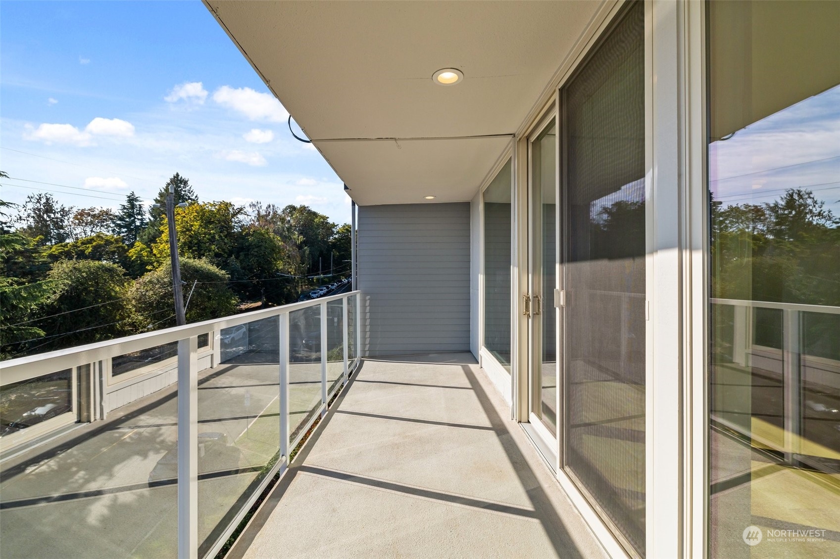 500 W Olympic Place Unit: 404