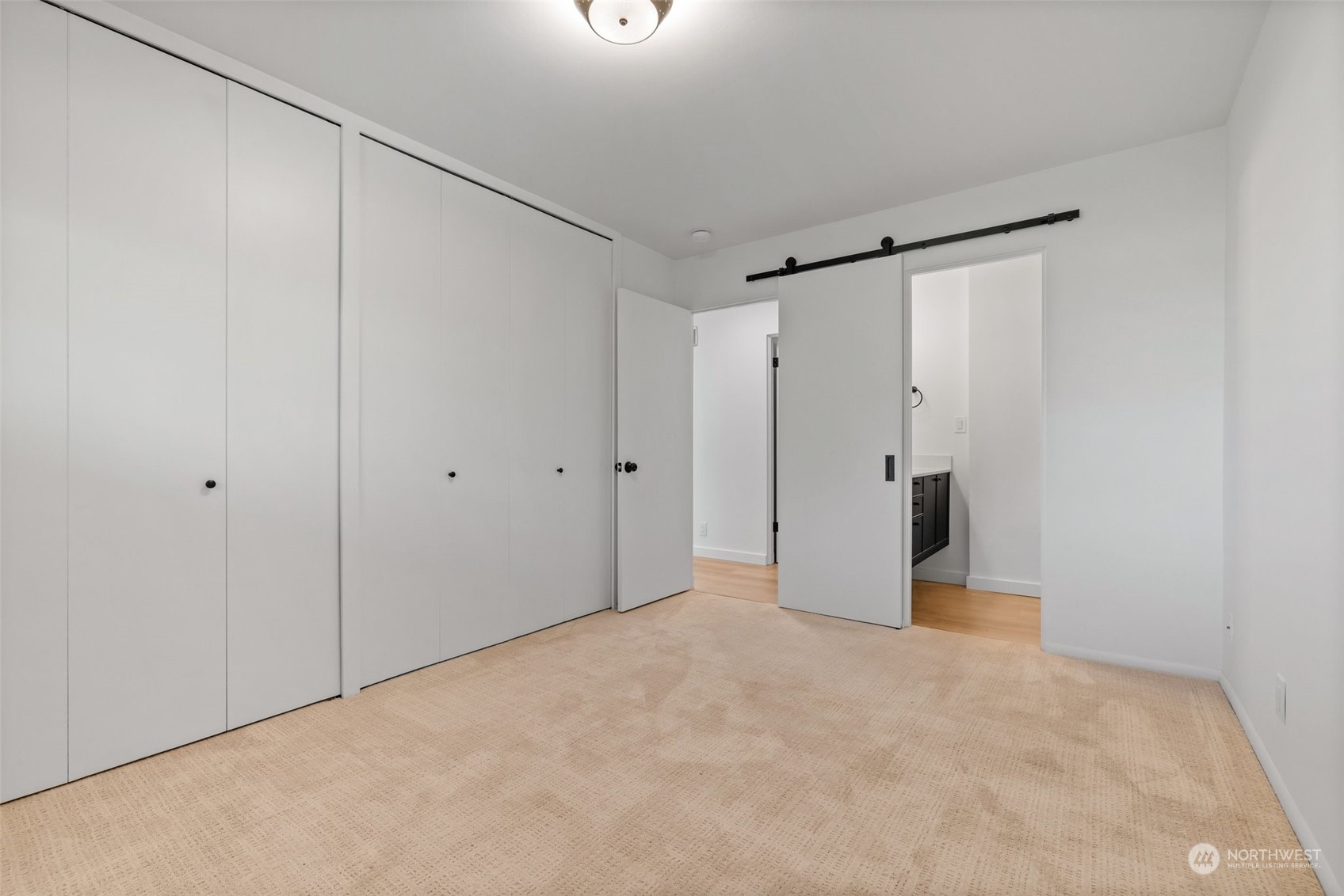 500 W Olympic Place Unit: 404