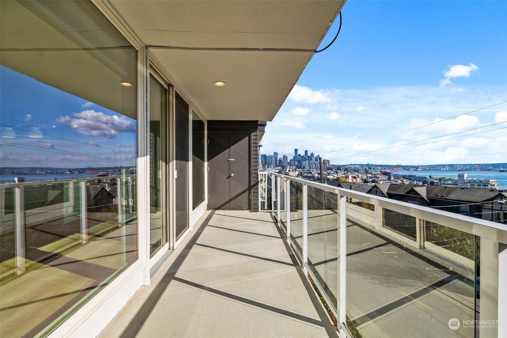 500 W Olympic Place Unit: 404