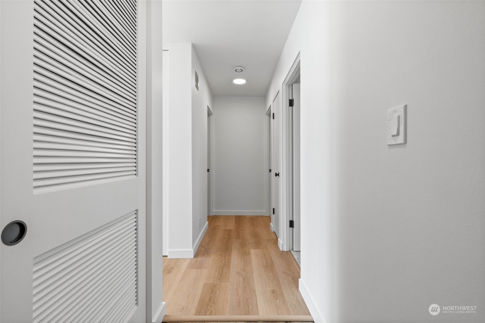 500 W Olympic Place Unit: 404