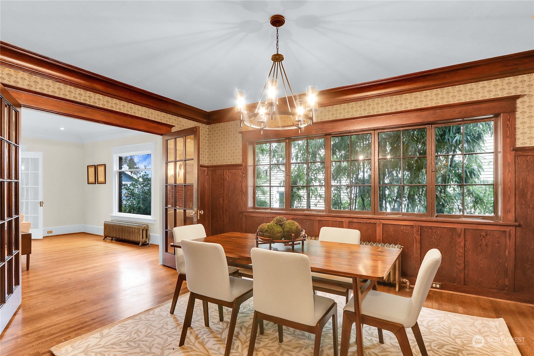2507 10th Avenue W