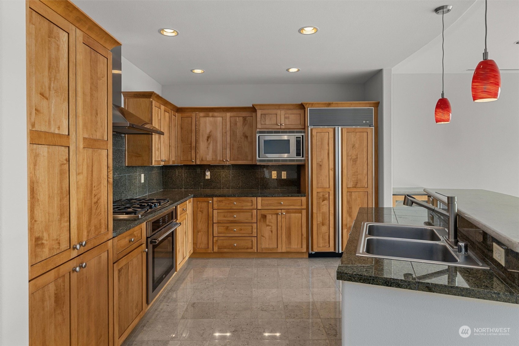 22515 6th Avenue S Unit: 402
