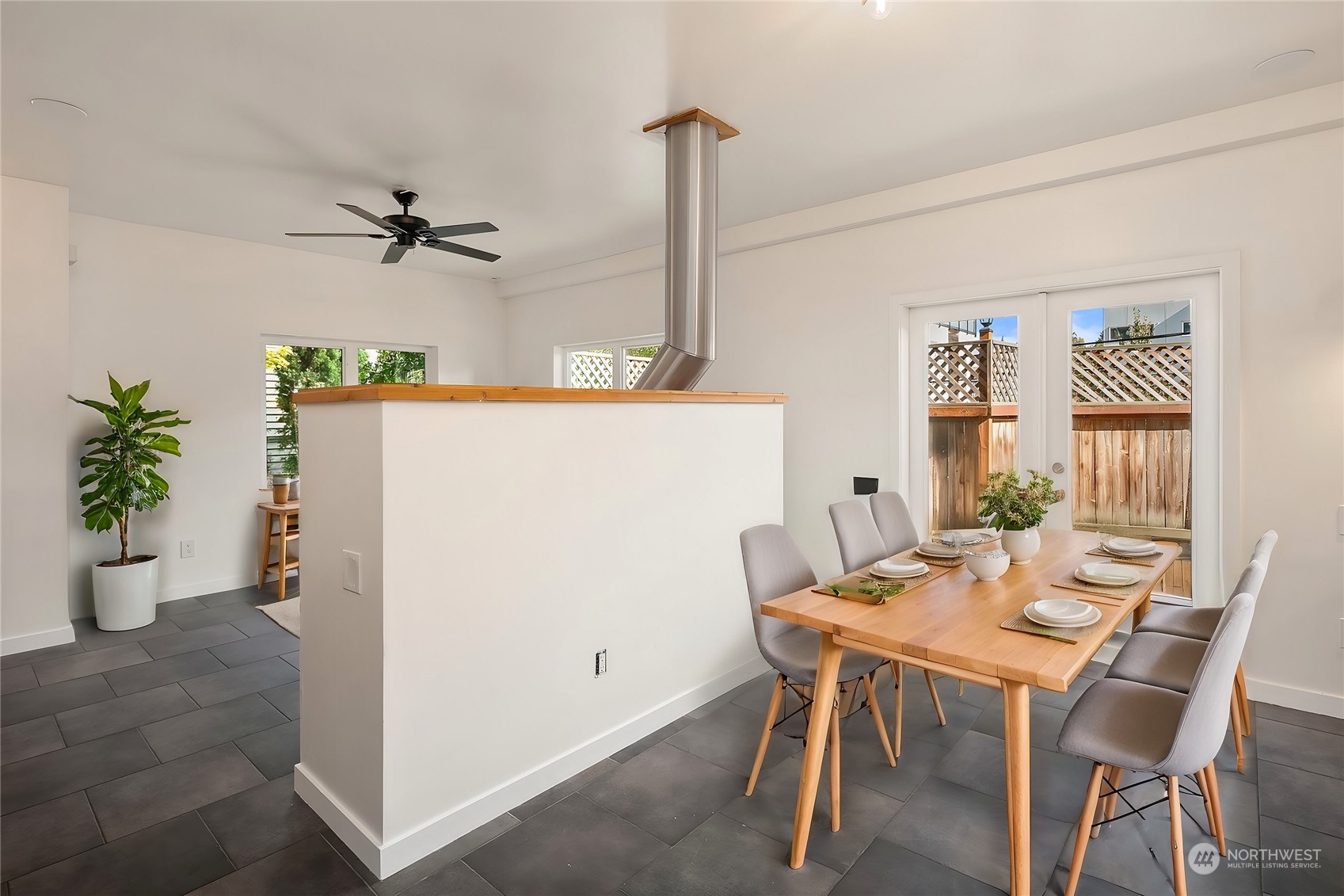 119 27th Avenue E Unit: A