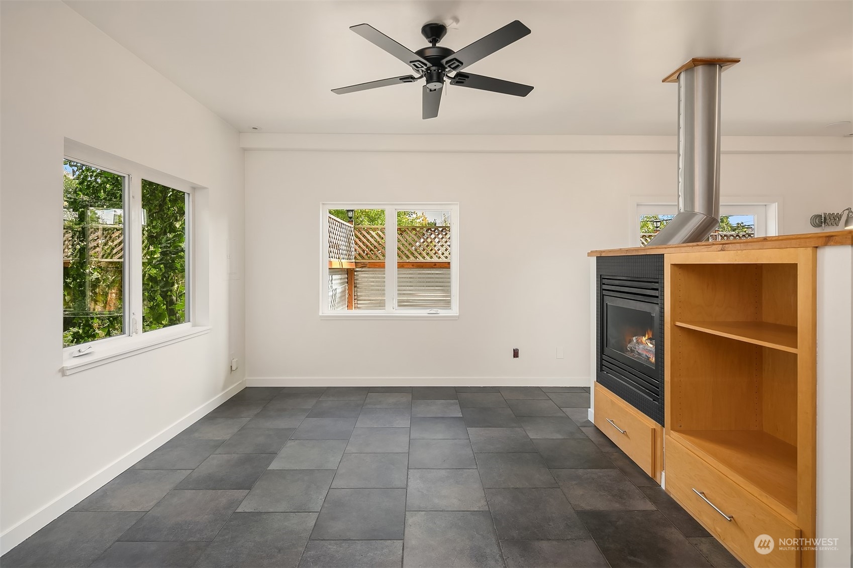 119 27th Avenue E Unit: A
