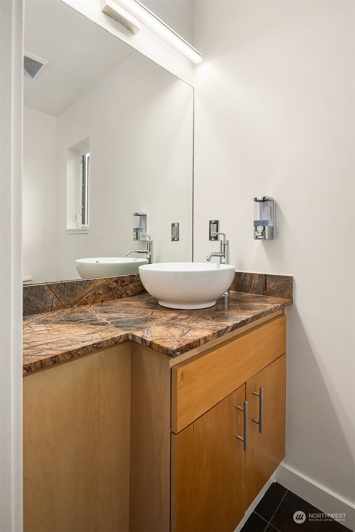 119 27th Avenue E Unit: A