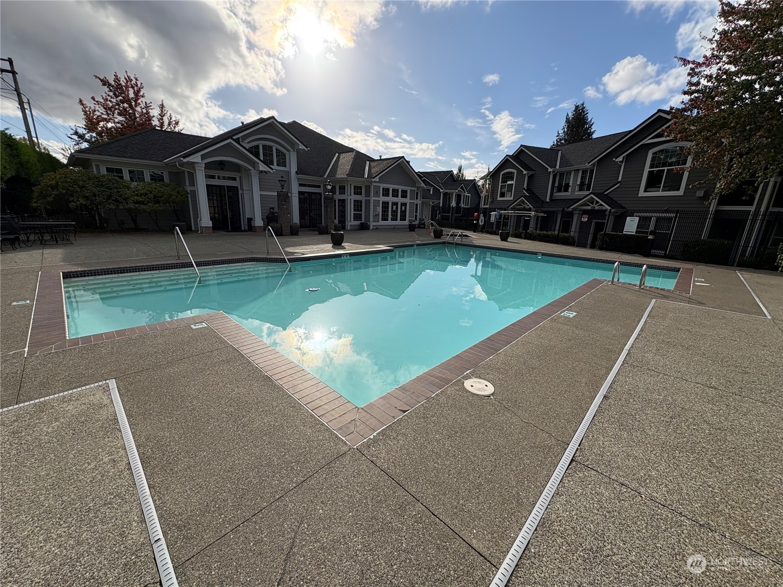 16125 Juanita Woodinville Way NE Unit: 113