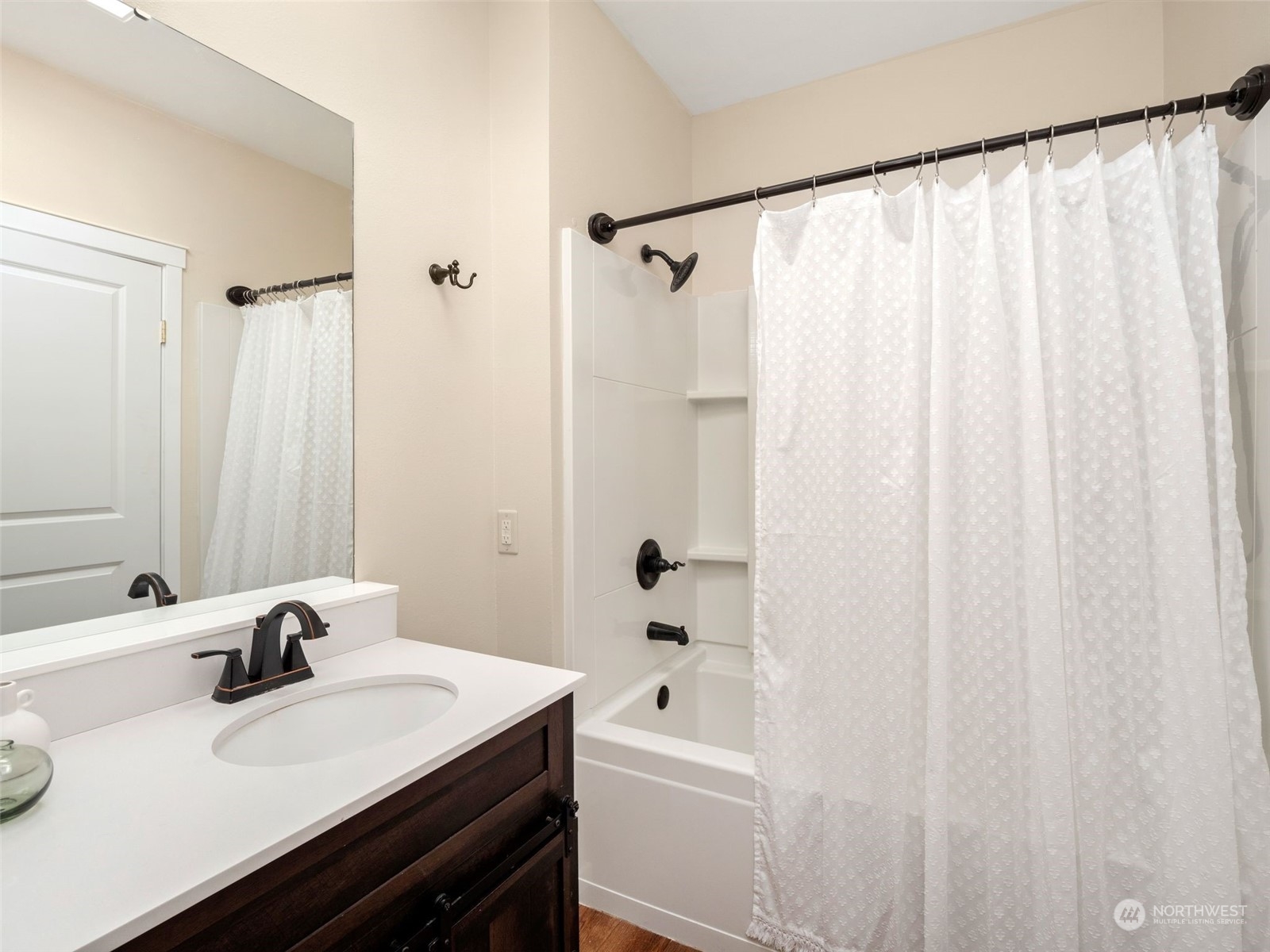 16125 Juanita Woodinville Way NE Unit: 113
