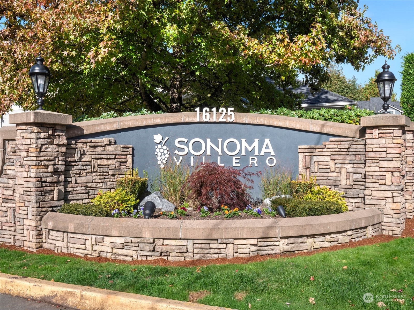 16125 Juanita Woodinville Way NE Unit: 113