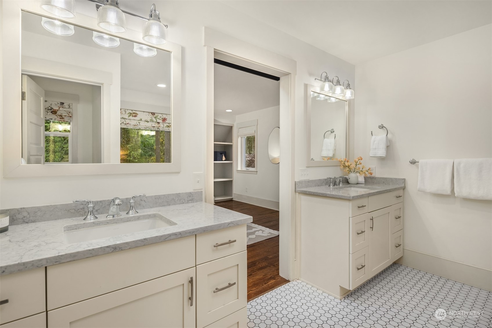 8655 NE Stager Court
