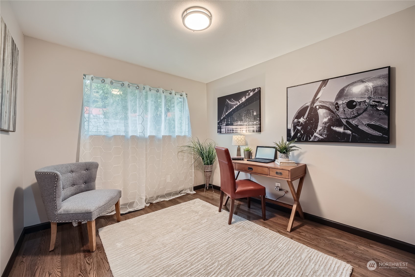 6440 S 127th Place