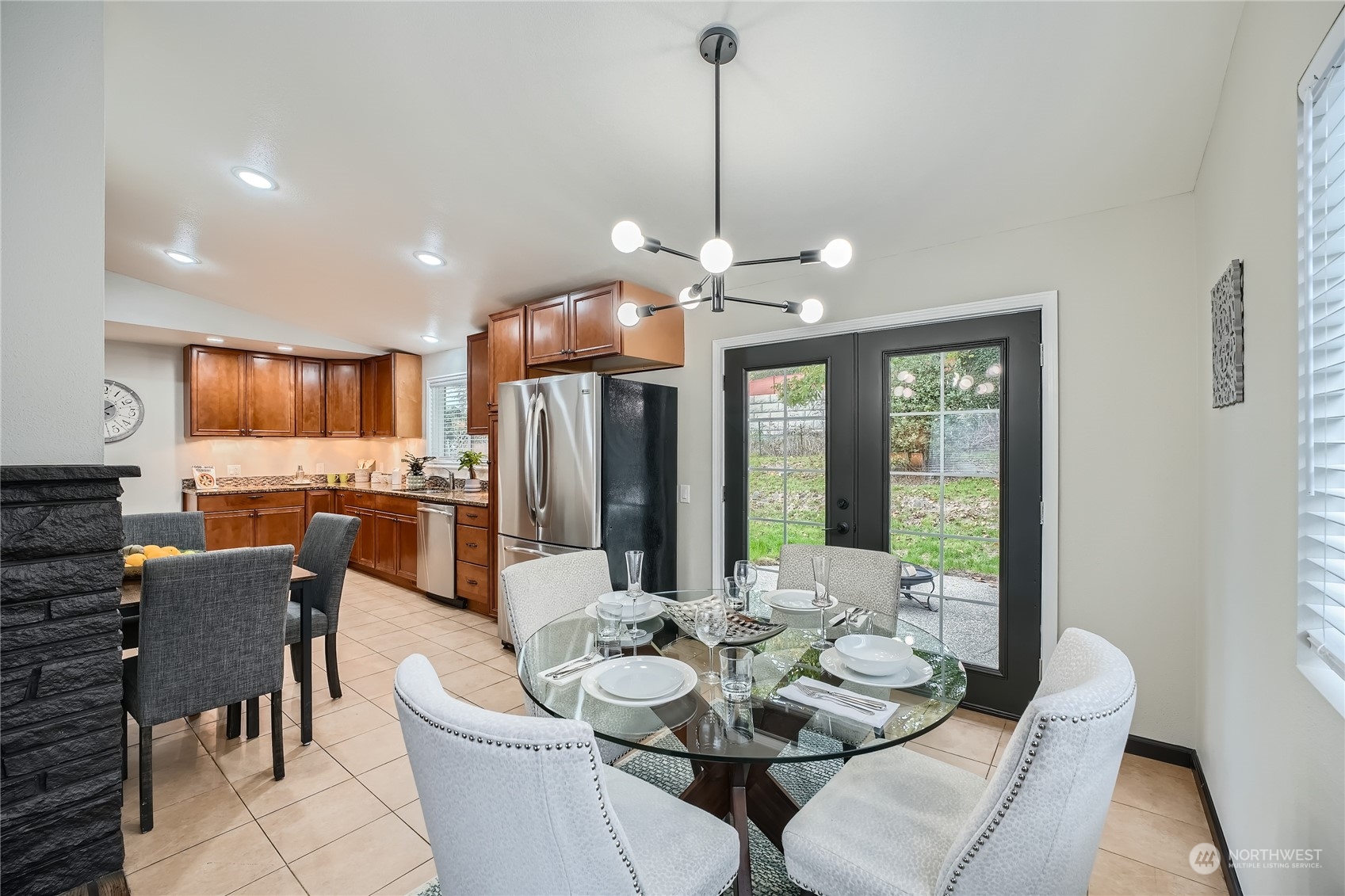 6440 S 127th Place