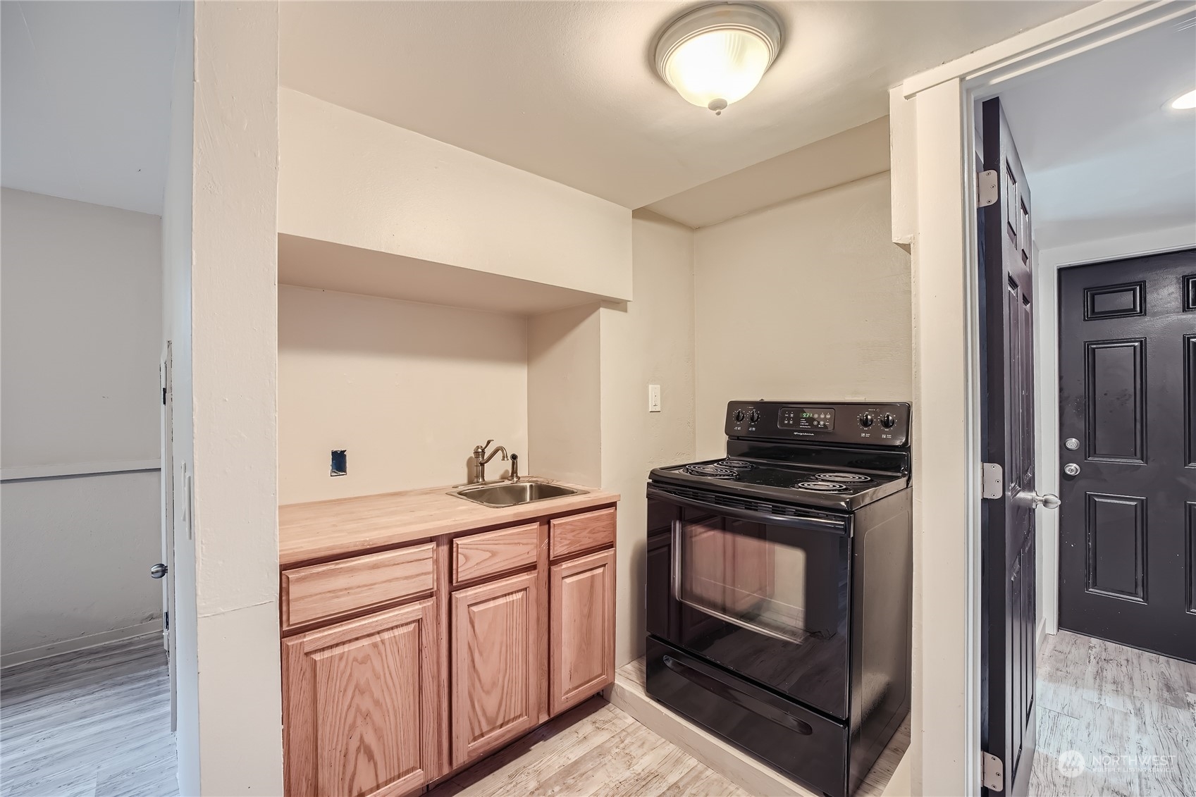 6440 S 127th Place