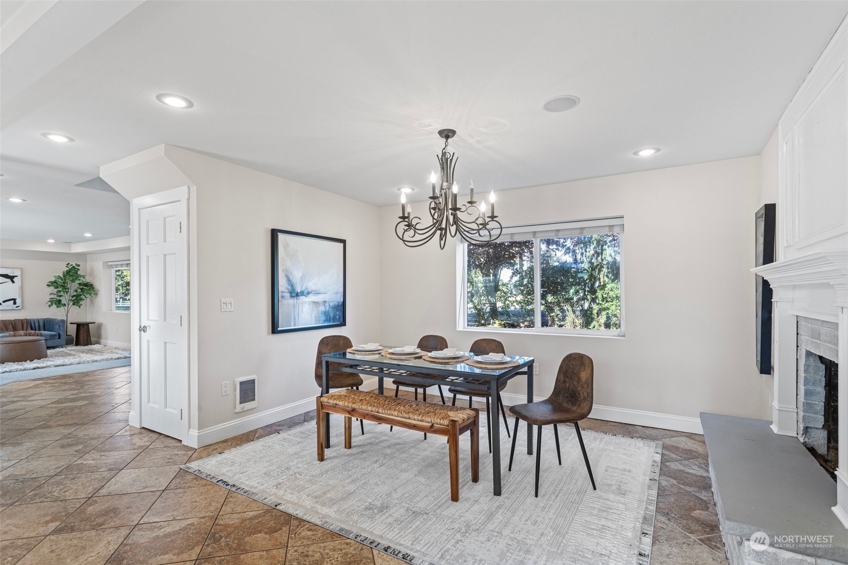 10012 126th Street E