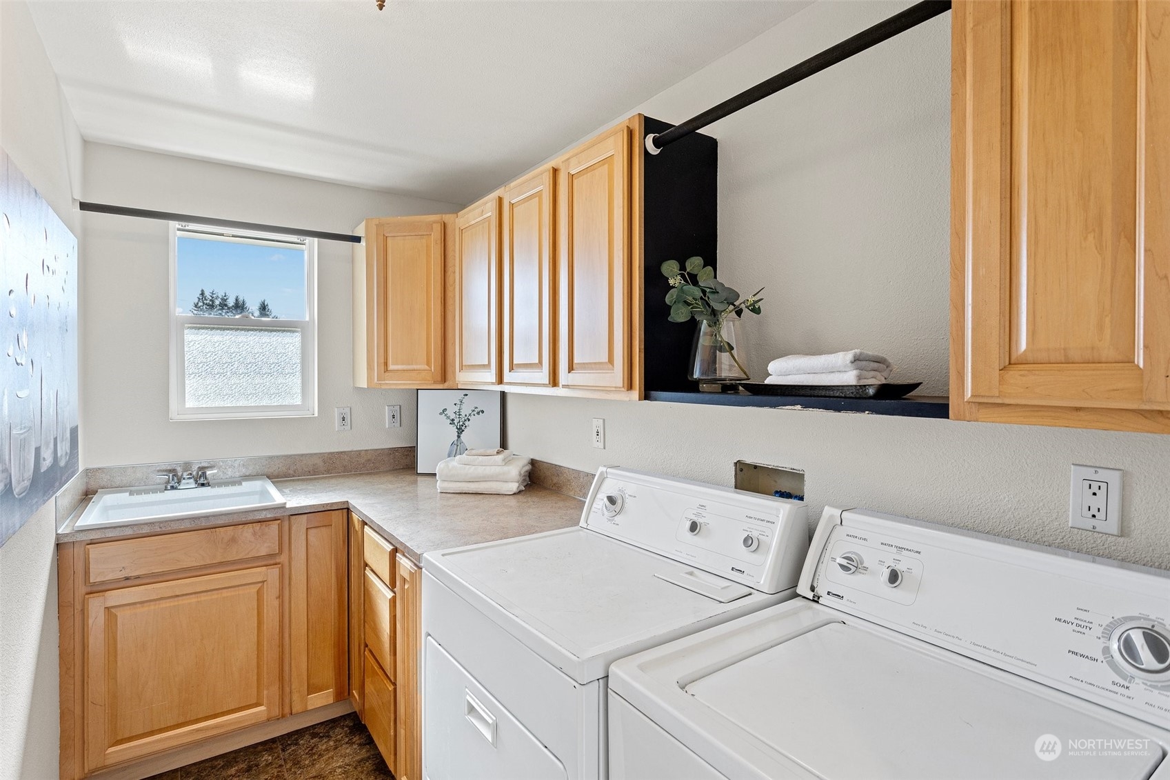 10012 126th Street E
