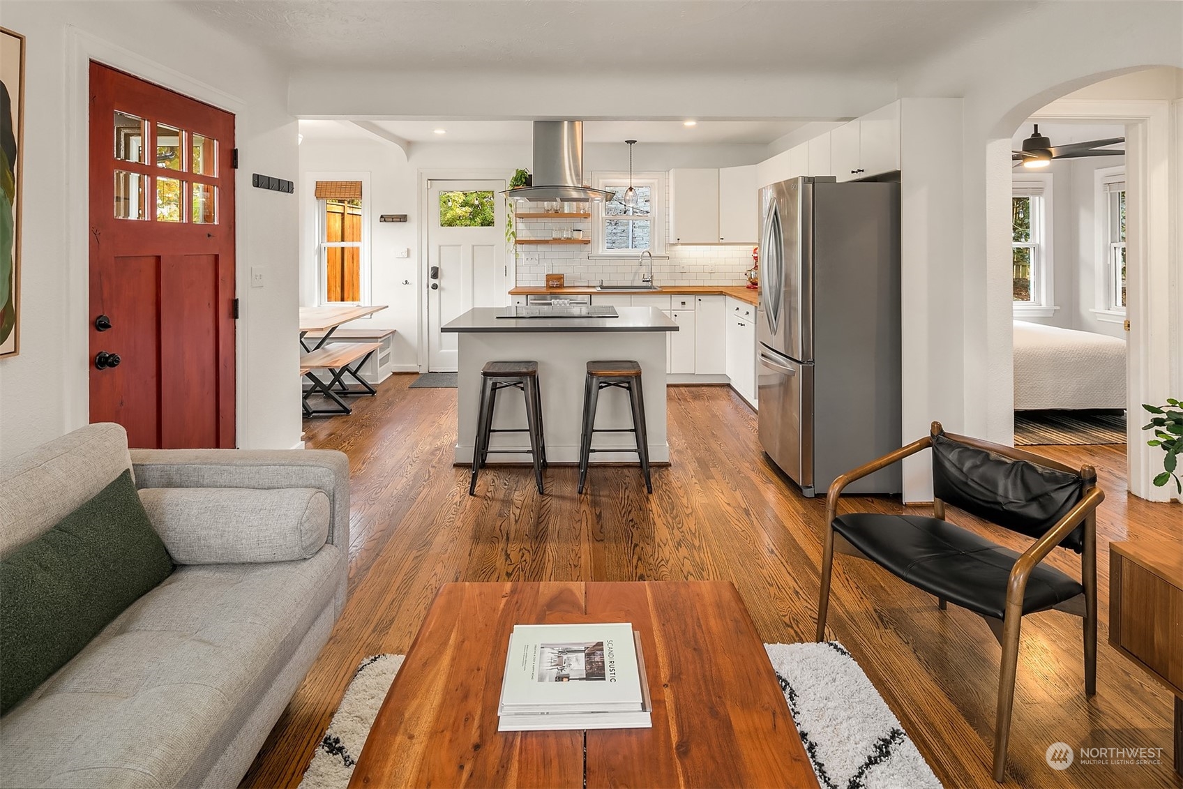 3007 NE 95th Street